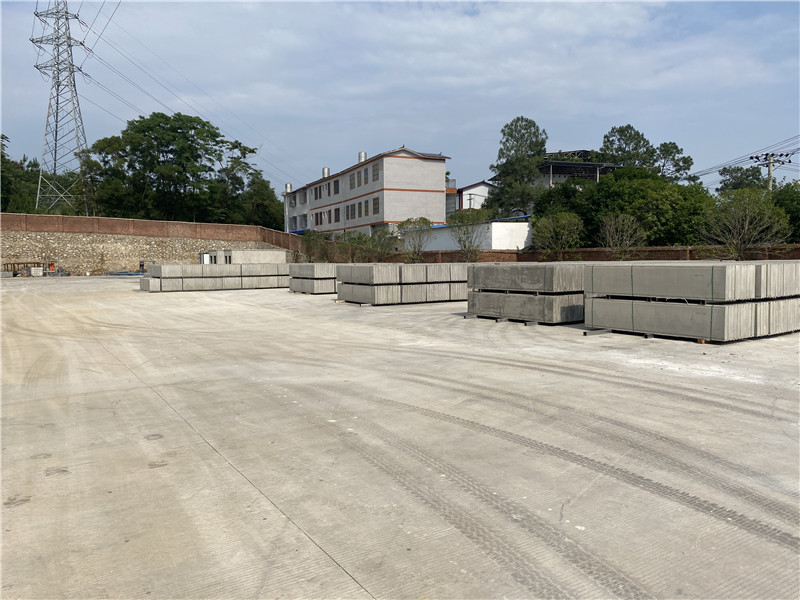 預制板.JPG